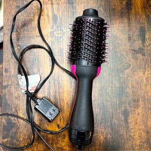 Revlon Blowdryer Brush | One-Step Volumizer